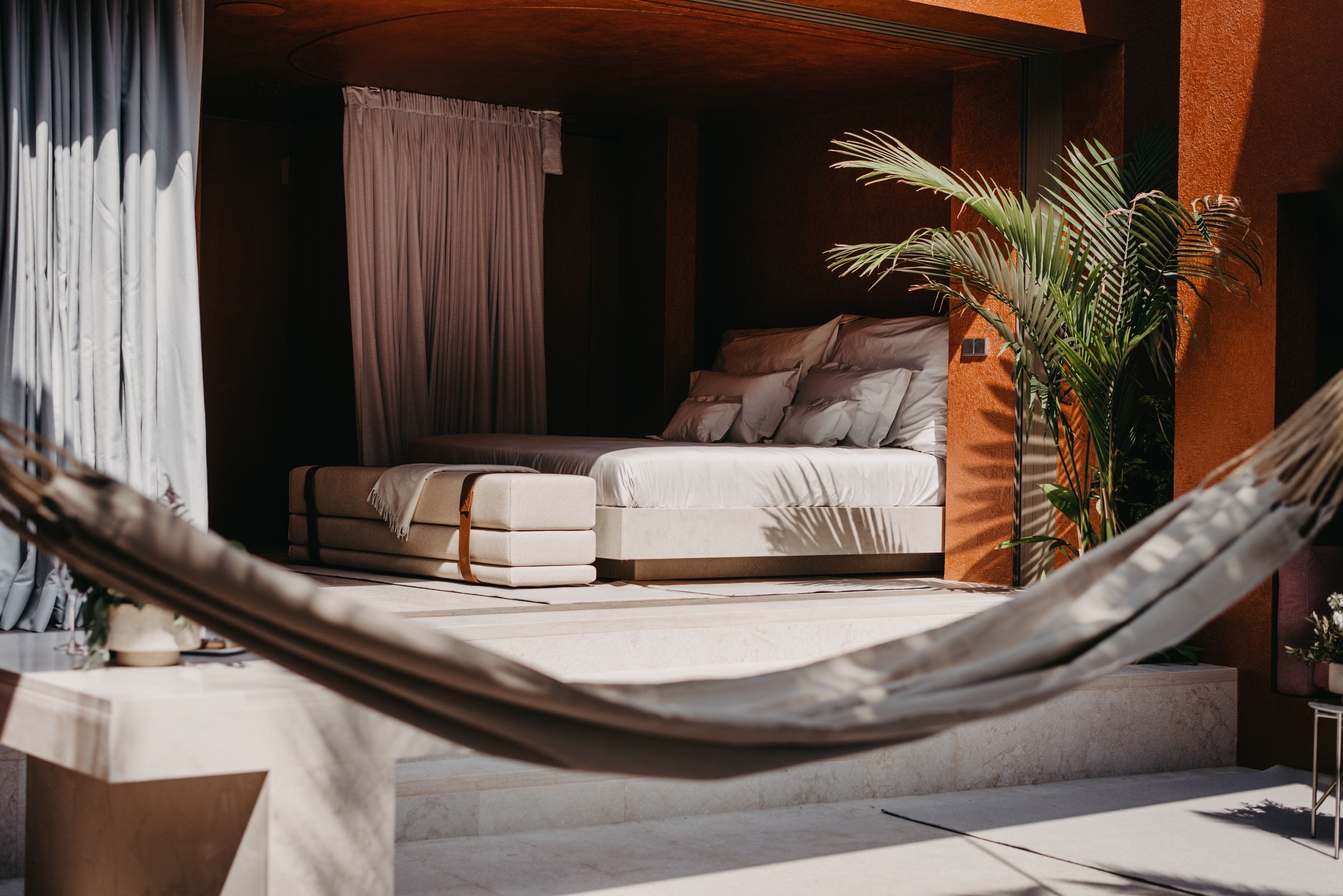 Eternity. Bedroom opens to the terrace. Rosemary on the wind.